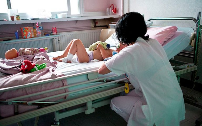 COLOMBIA: GOBIERNO REGULA LA EUTANASIA EN NIÑOS Y ADOLESCENTES